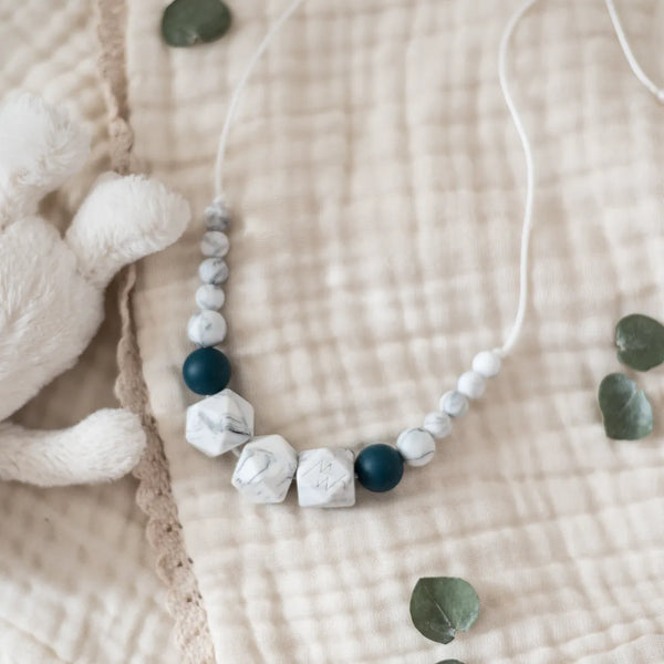 Collier d'allaitement, portage et dentition LOU - Vanille Coton